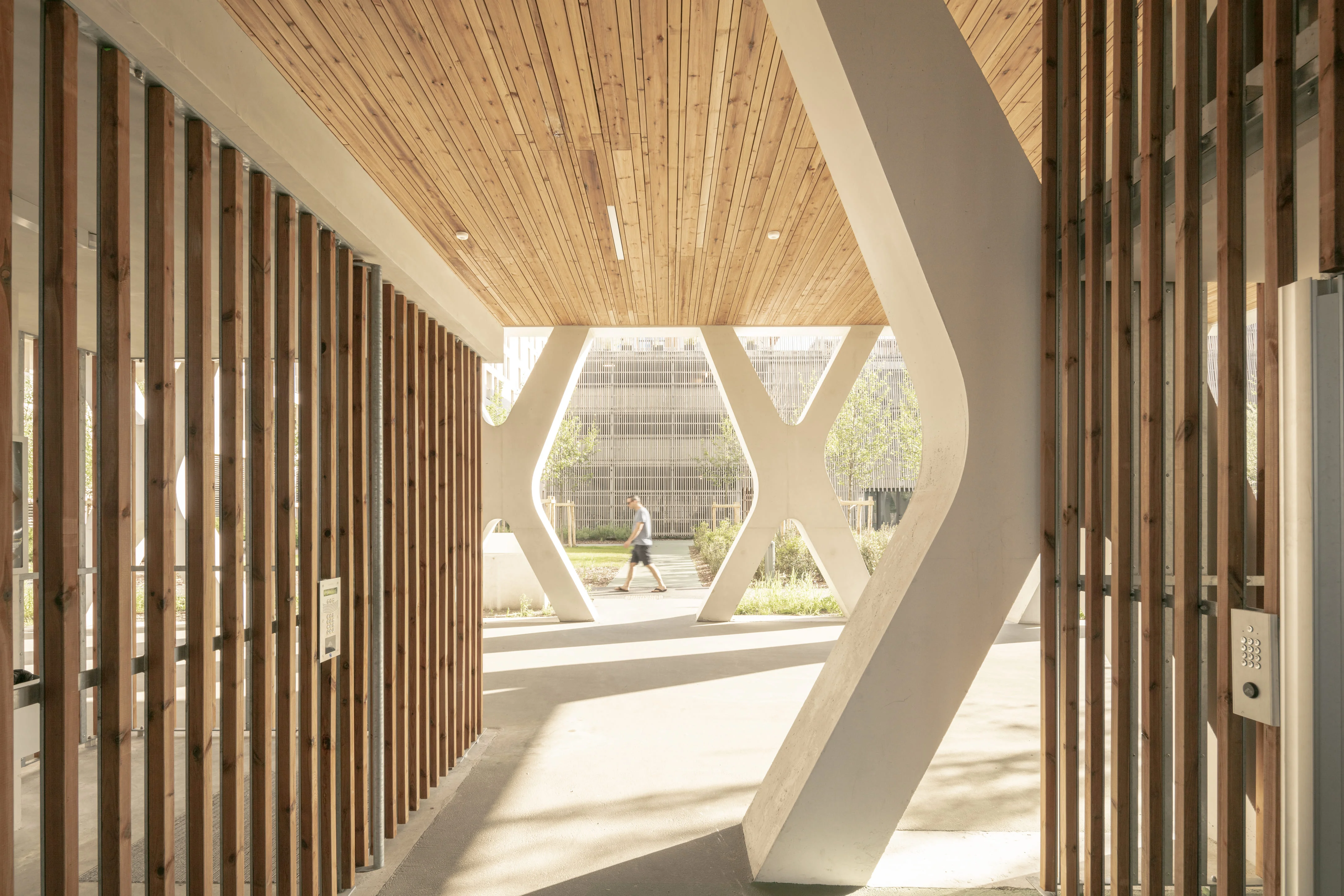 Entrée du Combo à Bordeaux par Leibar Seigneurin Architectes