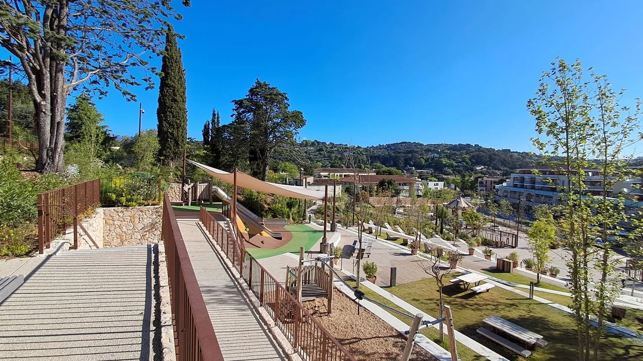 hydromedia-jardin-des-restanques-mougins-photo-par-mejda.jpg
