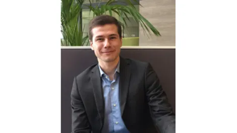 Olivier, chargé d’affaires publiques